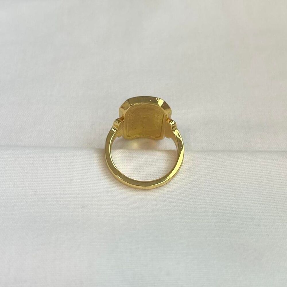 Vintage Inspired Luxury Gold Tone Ring - Picture 5 of 5